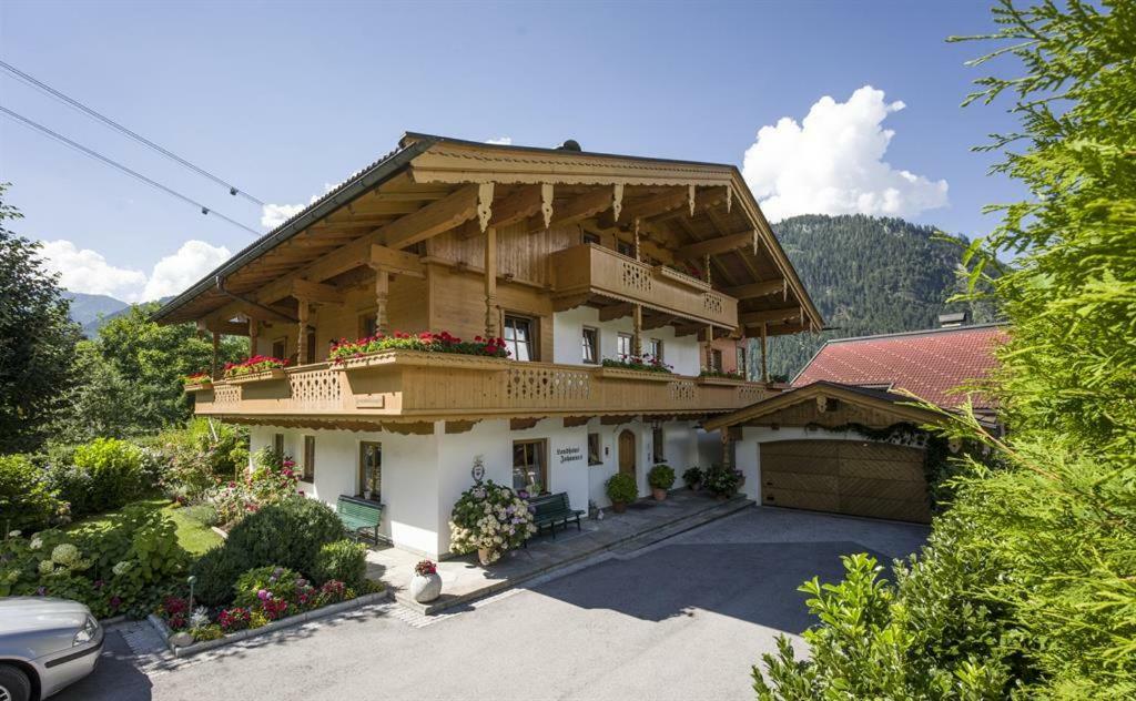 Landhaus Johannes Майерхофен Екстериор снимка